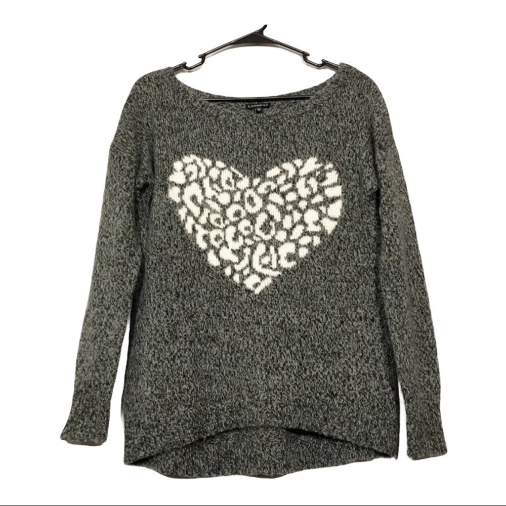 Express Wool mohair sweater Heart Fluffy hi low
